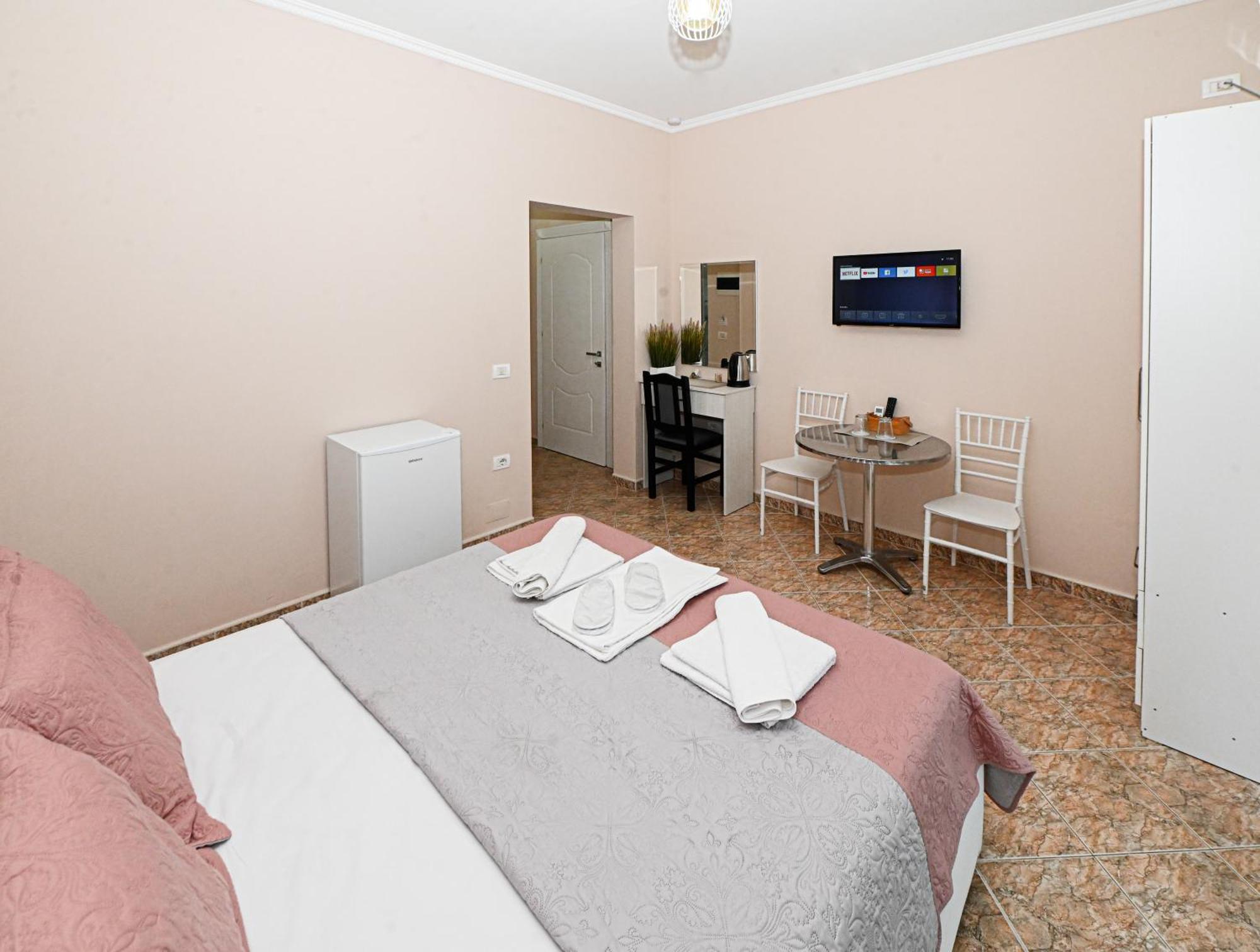 Hotel Fama Škalngur 外观 照片