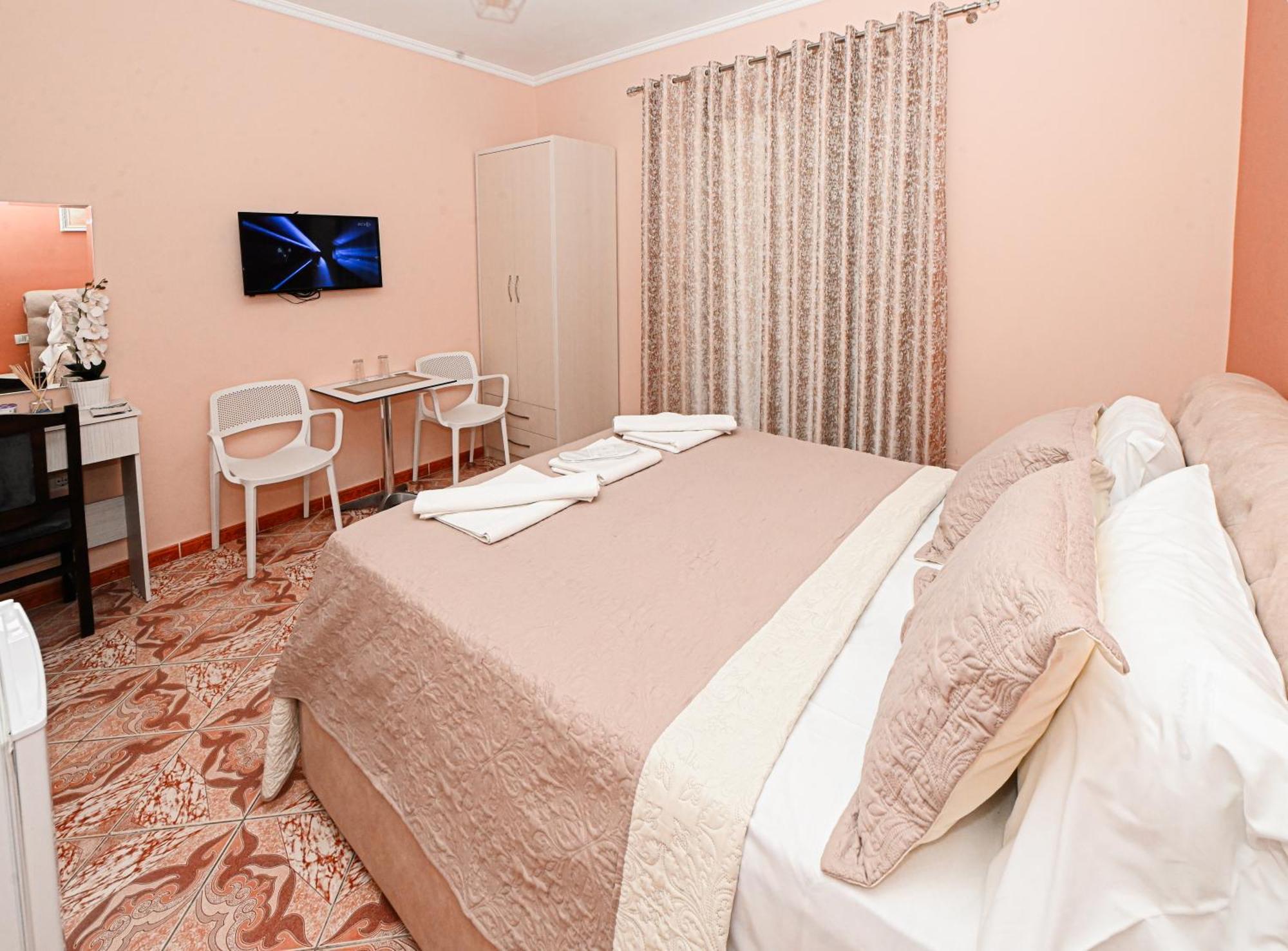 Hotel Fama Škalngur 外观 照片